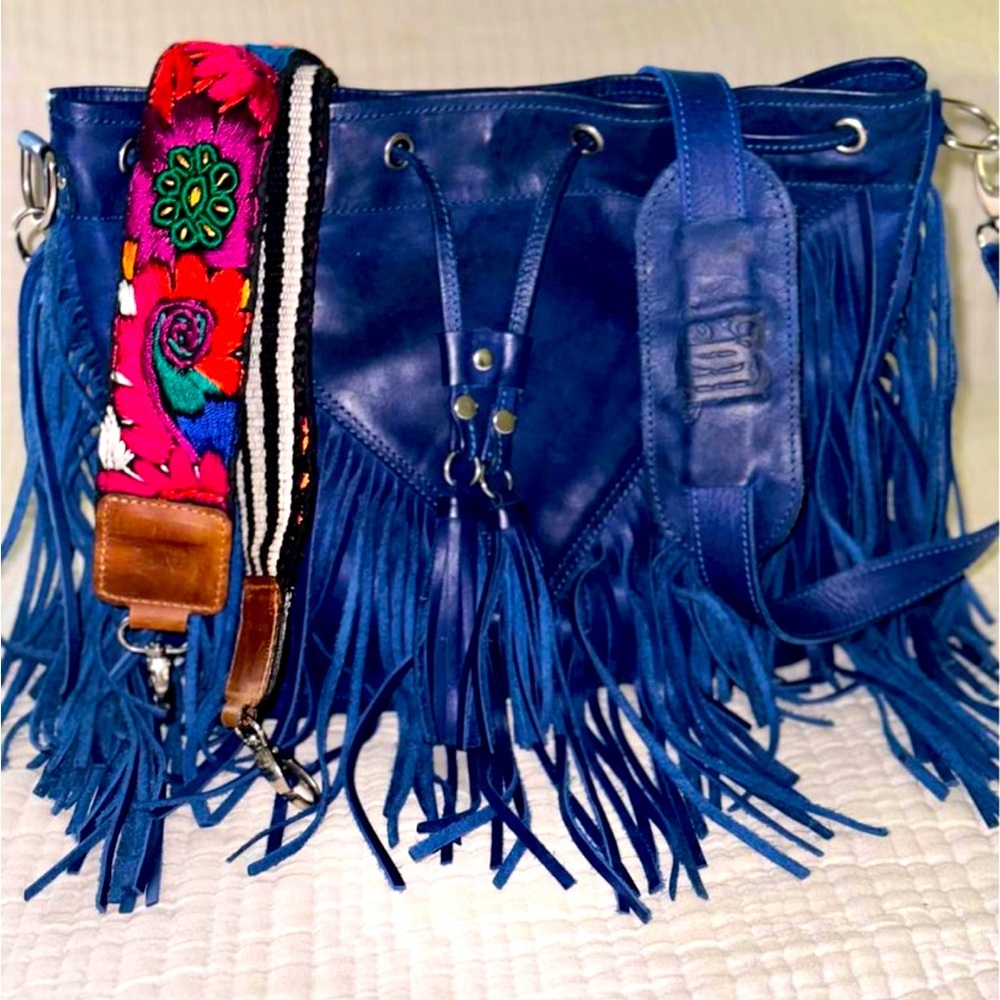Little Guatemala Leather fringe bag